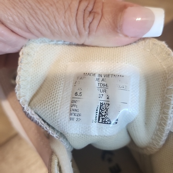 Converse Women's High-Top Sneakers - Light Gray - Picture 5 of 13